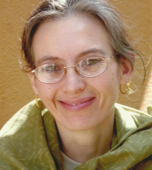 Photo of Ruth Frankenberg smiling